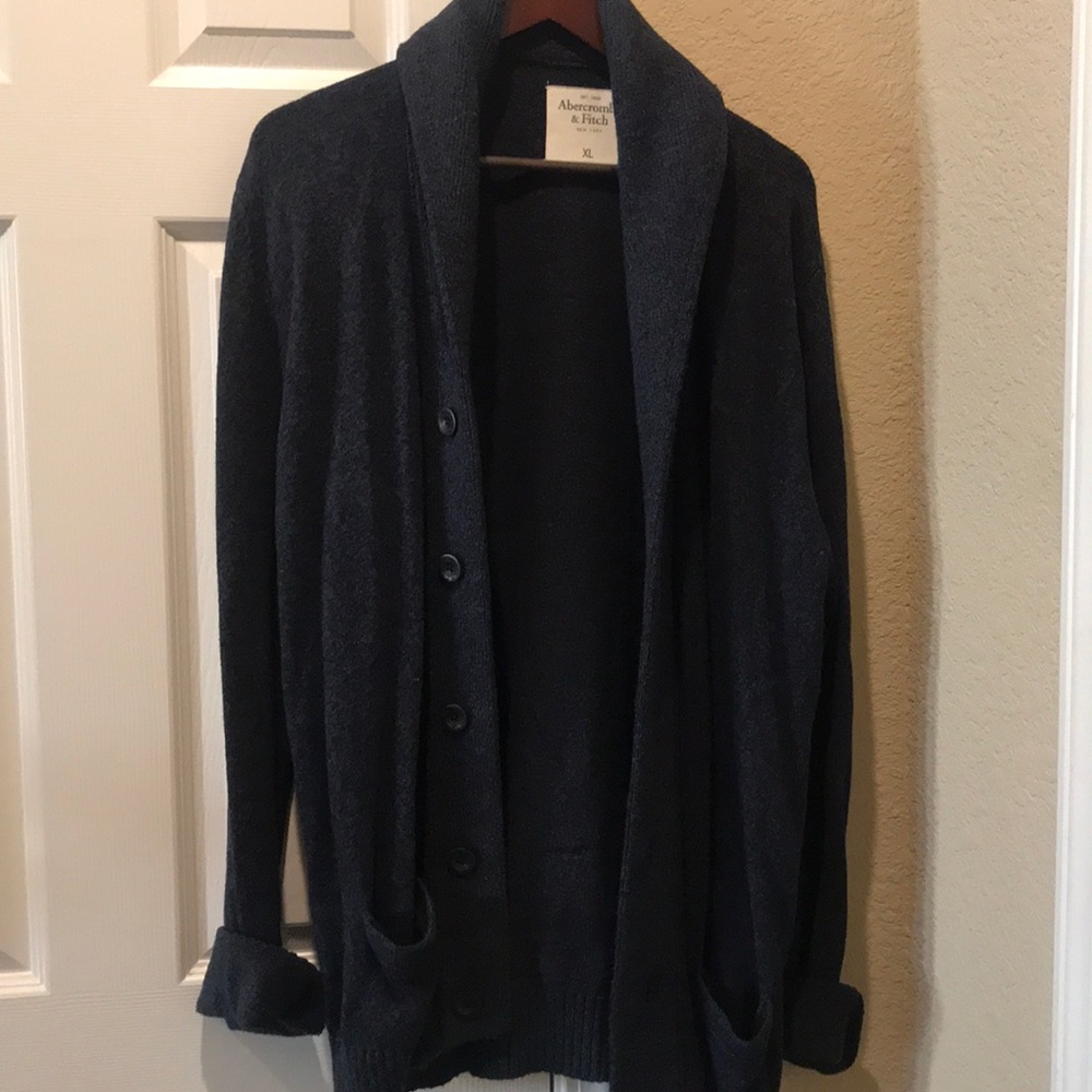 A&F men’s cardigan